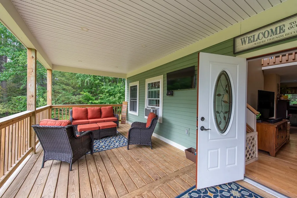53 Pine Meadow Road New Hampton NH 03256