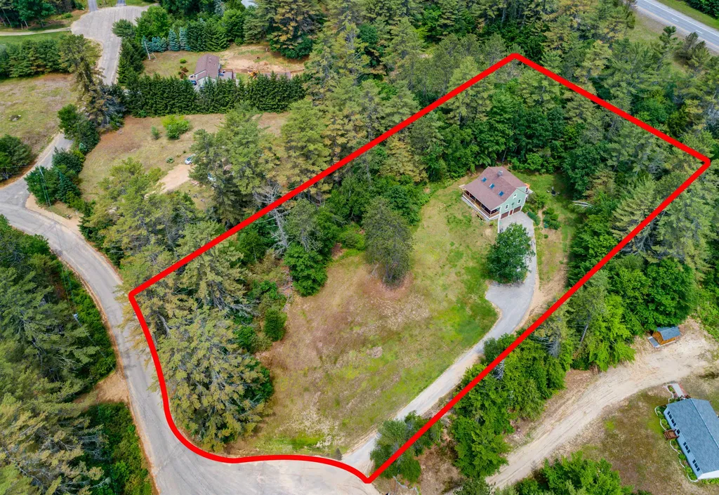 53 Pine Meadow Road New Hampton NH 03256