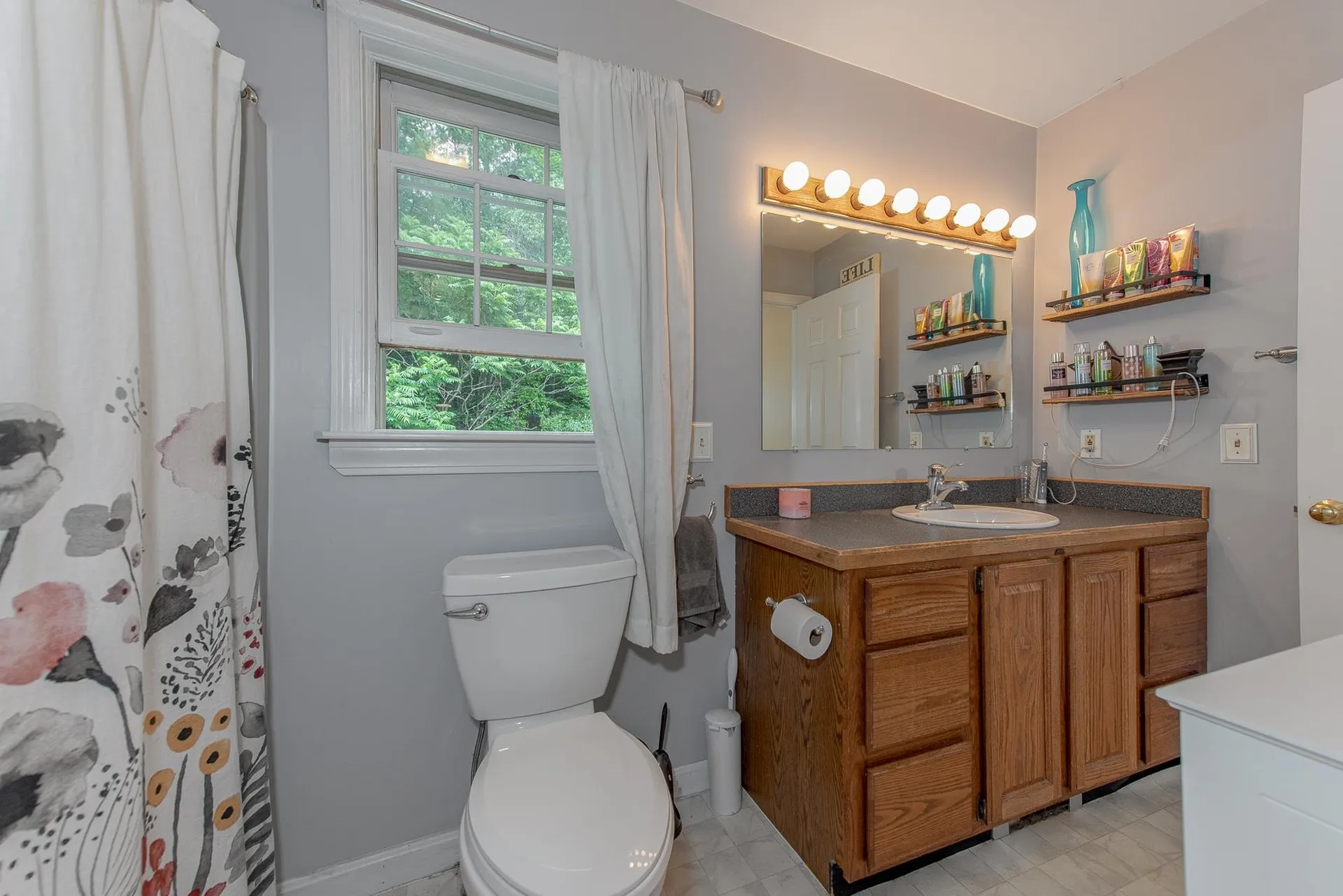 53 Pine Meadow Road New Hampton NH 03256