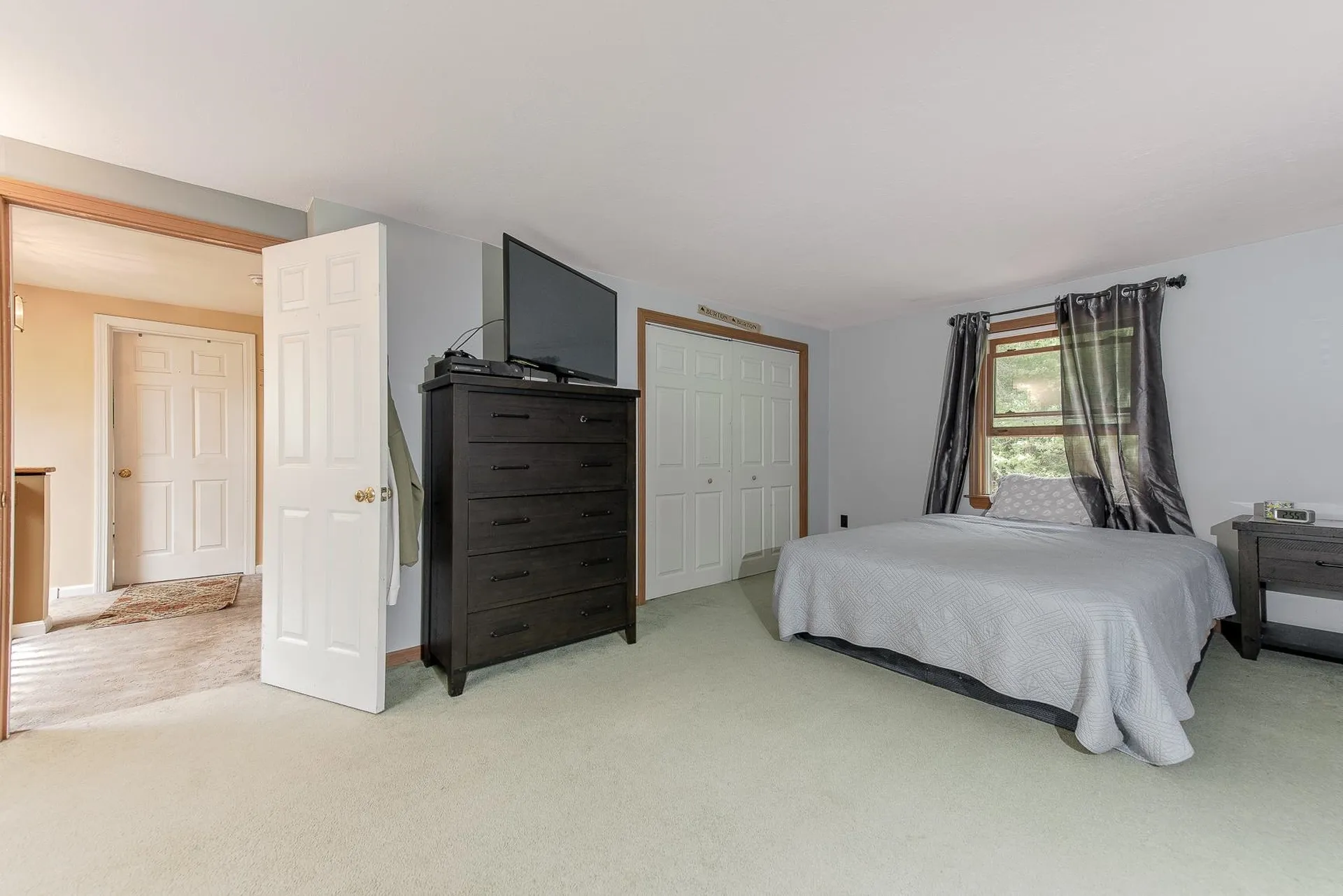 53 Pine Meadow Road New Hampton NH 03256