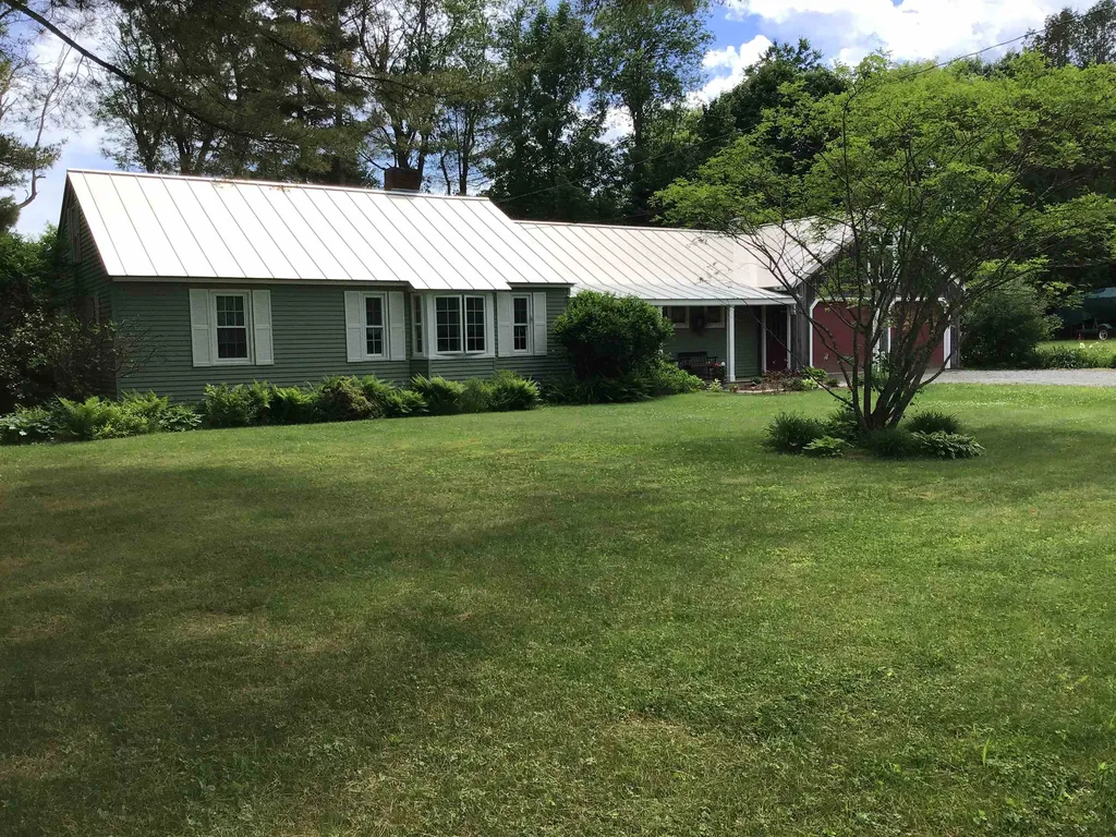 758 Chandler Road Hartford VT 05001