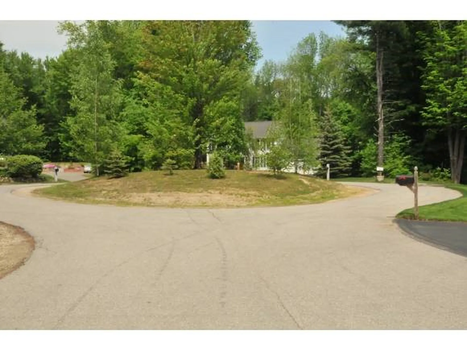 3 Wolfe Lane Bedford NH 03110
