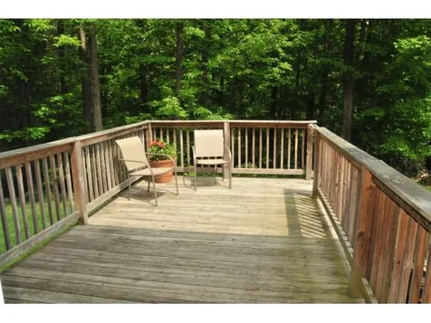 3 Wolfe Lane Bedford NH 03110