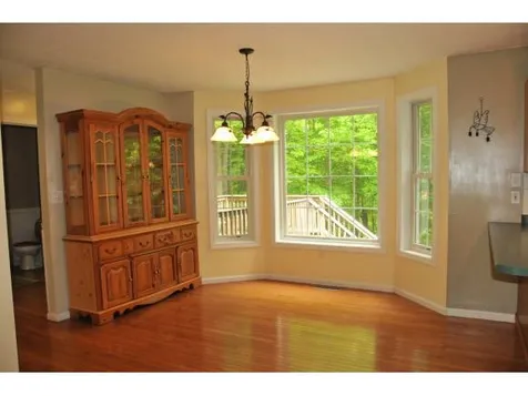 3 Wolfe Lane Bedford NH 03110