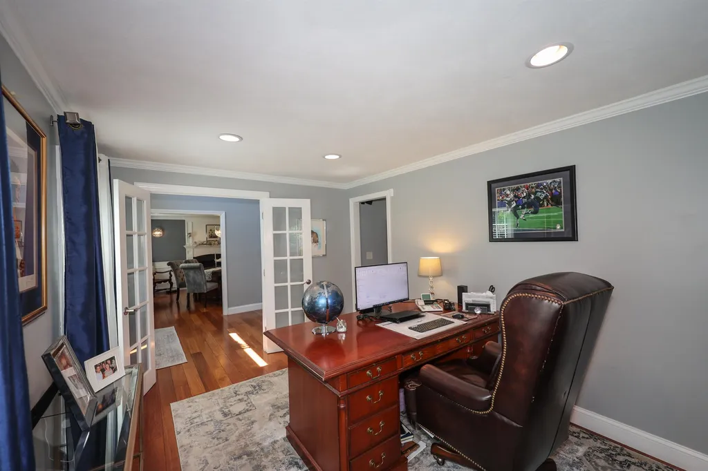 189 Shannon Road Salem NH 03079