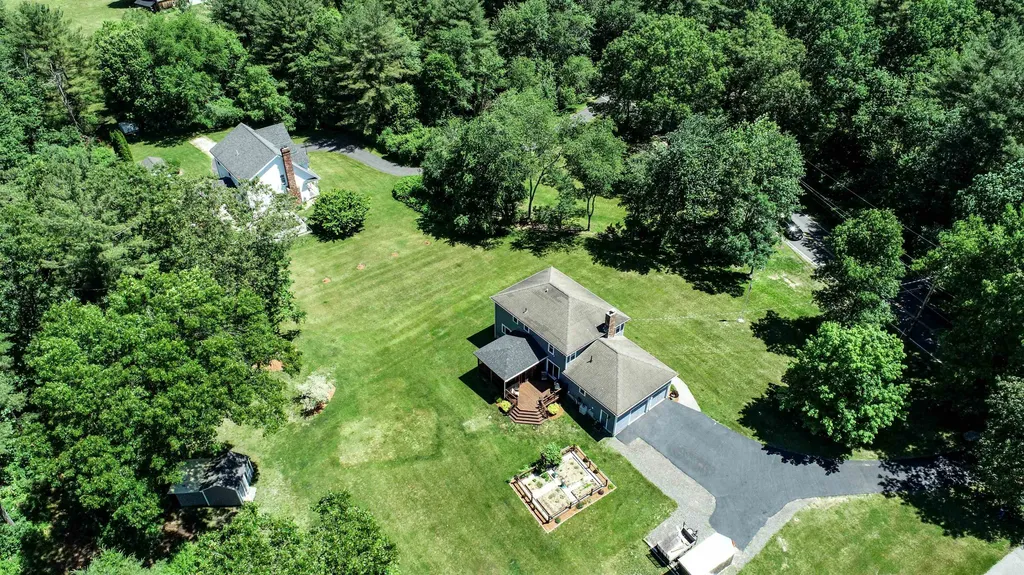 189 Shannon Road Salem NH 03079