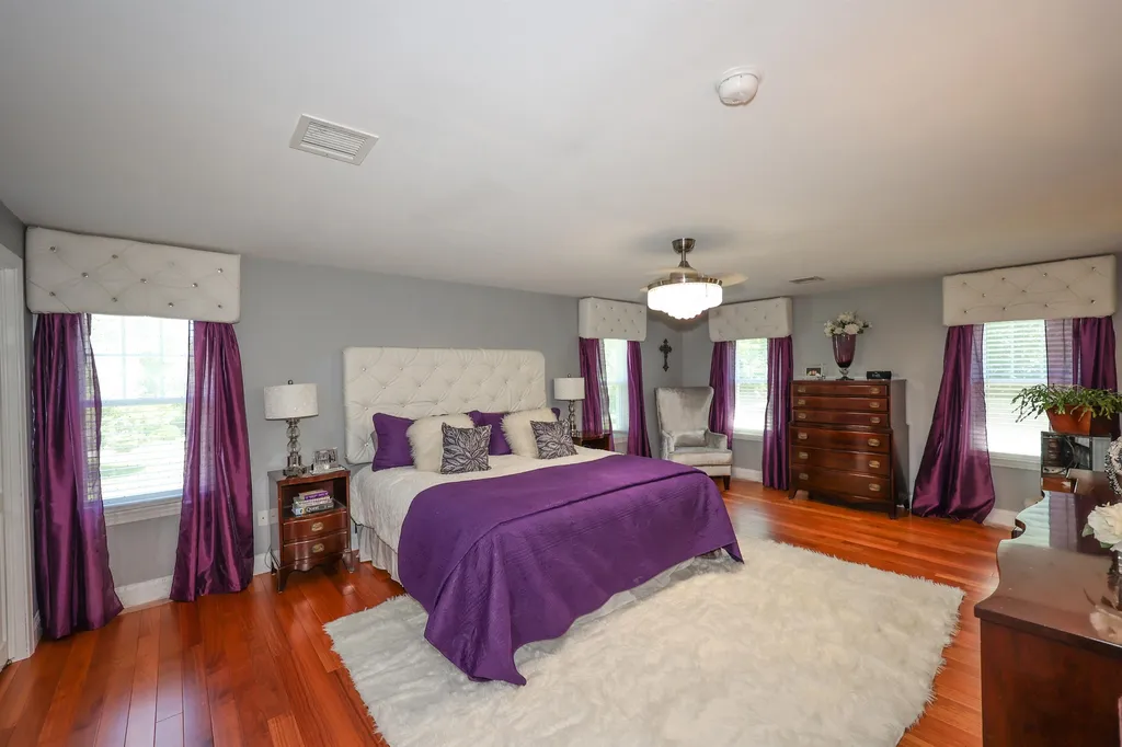 189 Shannon Road Salem NH 03079