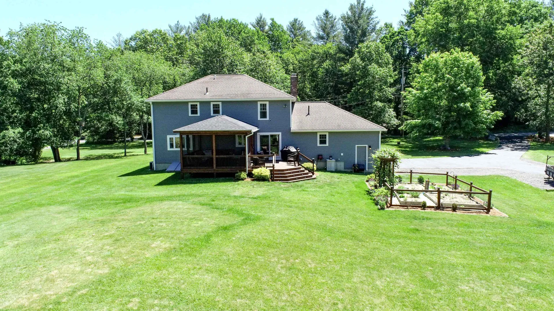 189 Shannon Road Salem NH 03079