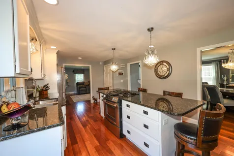 189 Shannon Road Salem NH 03079