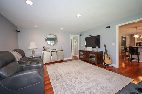 189 Shannon Road Salem NH 03079