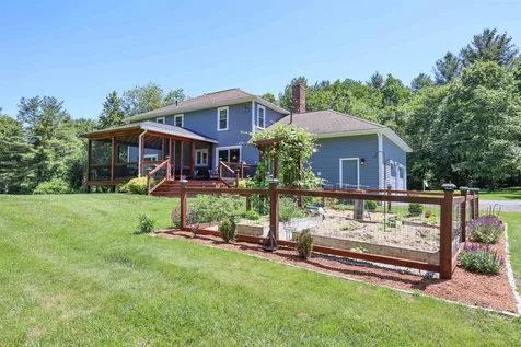 189 Shannon Road Salem NH 03079