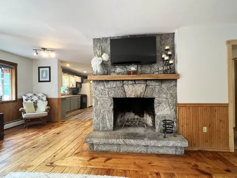 769 Plain Road Hinsdale NH 03451