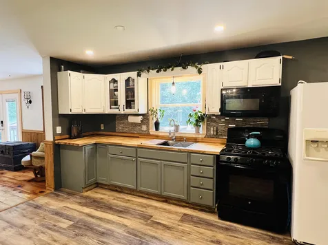 769 Plain Road Hinsdale NH 03451