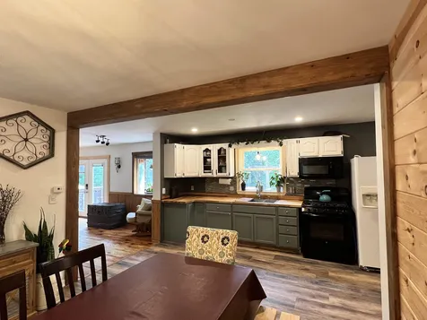 769 Plain Road Hinsdale NH 03451