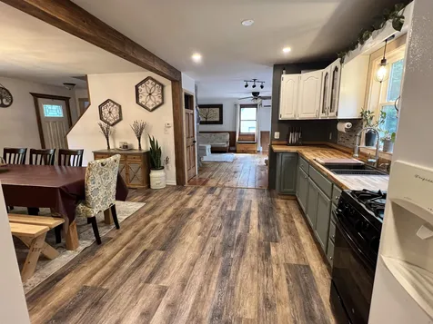 769 Plain Road Hinsdale NH 03451