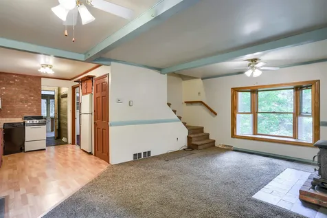 33 Woodfern Road Weare NH 03281