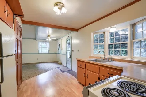 33 Woodfern Road Weare NH 03281