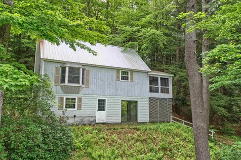 33 Woodfern Road Weare NH 03281