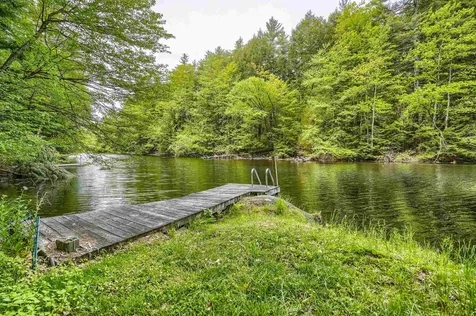 33 Woodfern Road Weare NH 03281
