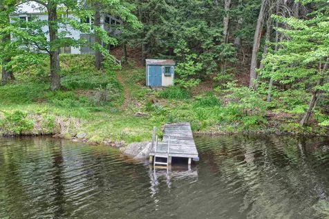 33 Woodfern Road Weare NH 03281