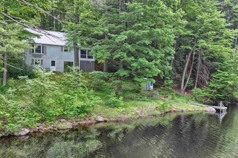 33 Woodfern Road Weare NH 03281