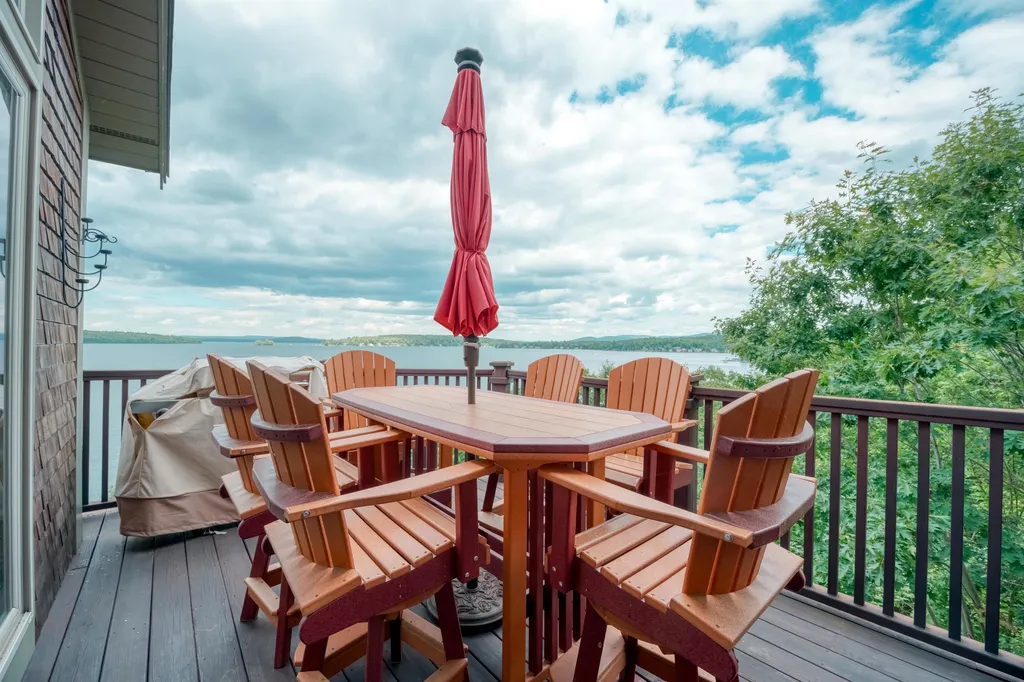 569 Scenic Road Laconia NH 03246