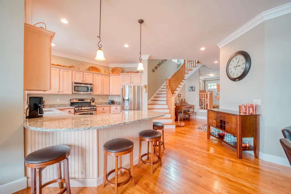 569 Scenic Road Laconia NH 03246