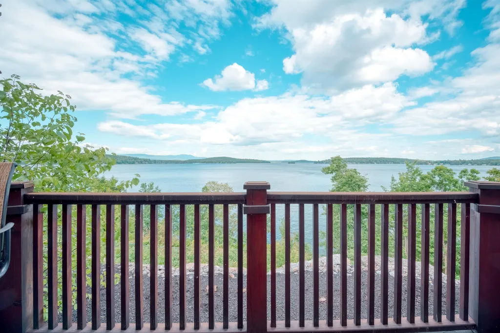 569 Scenic Road Laconia NH 03246