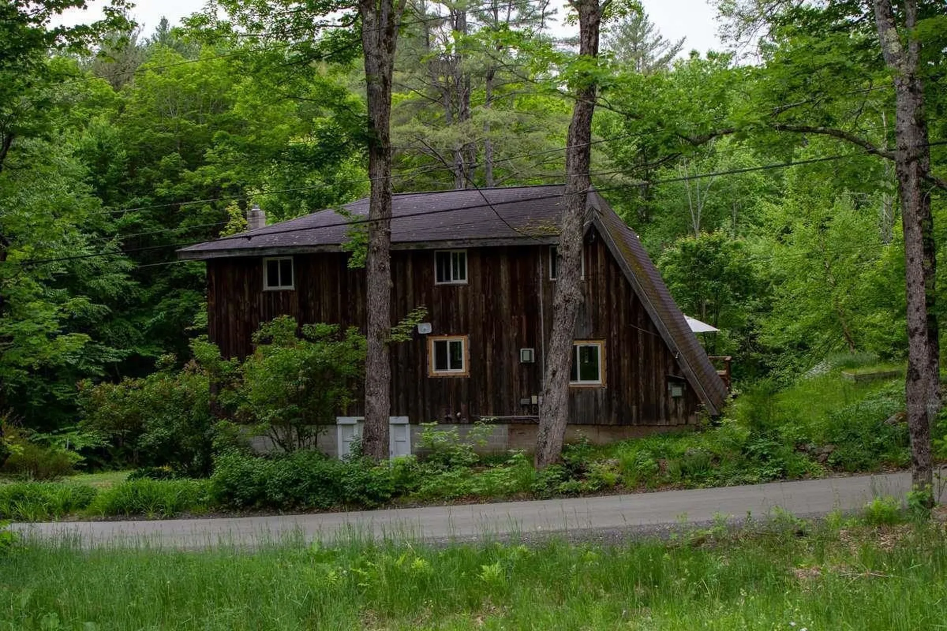 1977 Moore Road Sharon VT 05065