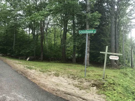 19 Schoolhouse Road Tuftonboro NH 03816