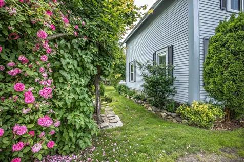 15 Prince Street Wilton NH 03086