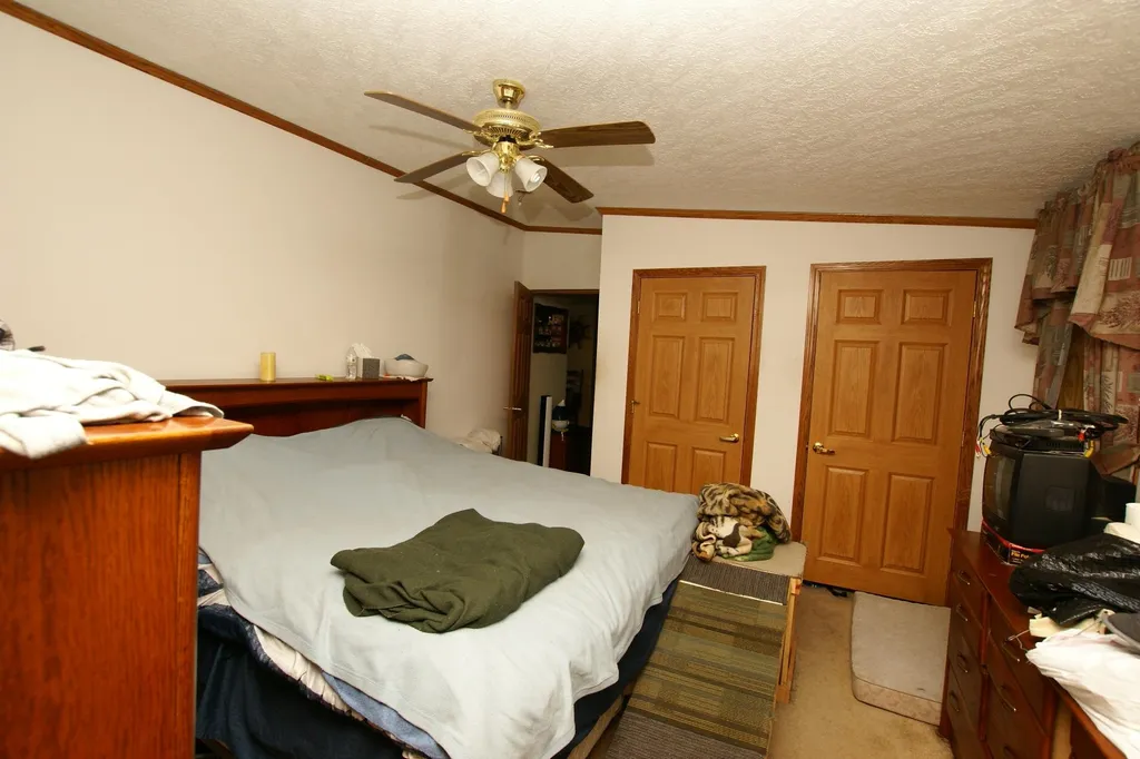 1059 Ten Rod Road Farmington NH 03835