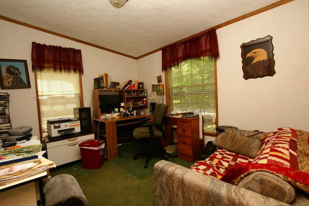 1059 Ten Rod Road Farmington NH 03835