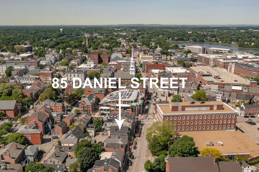 85 Daniel Street Portsmouth NH 03801