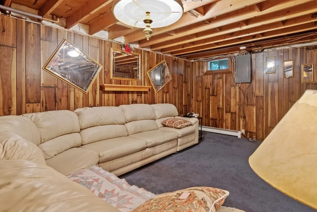 130 Shaker Hill Road Enfield NH 03748