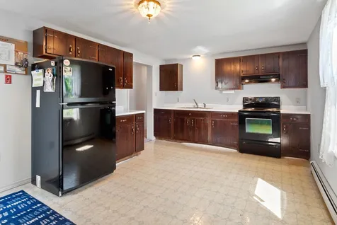 130 Shaker Hill Road Enfield NH 03748