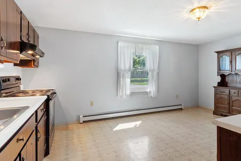 130 Shaker Hill Road Enfield NH 03748