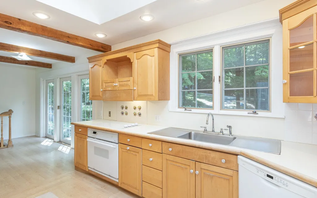 15 Langley Road Keene NH 03431