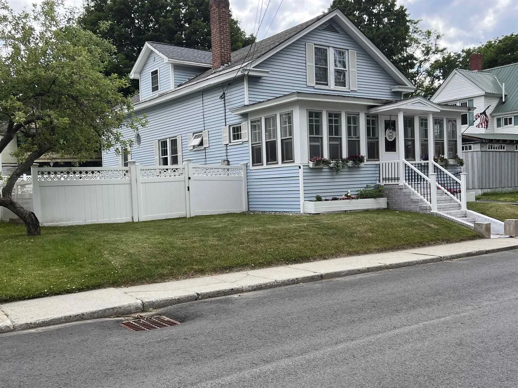 30 Grove Street Claremont NH 03743