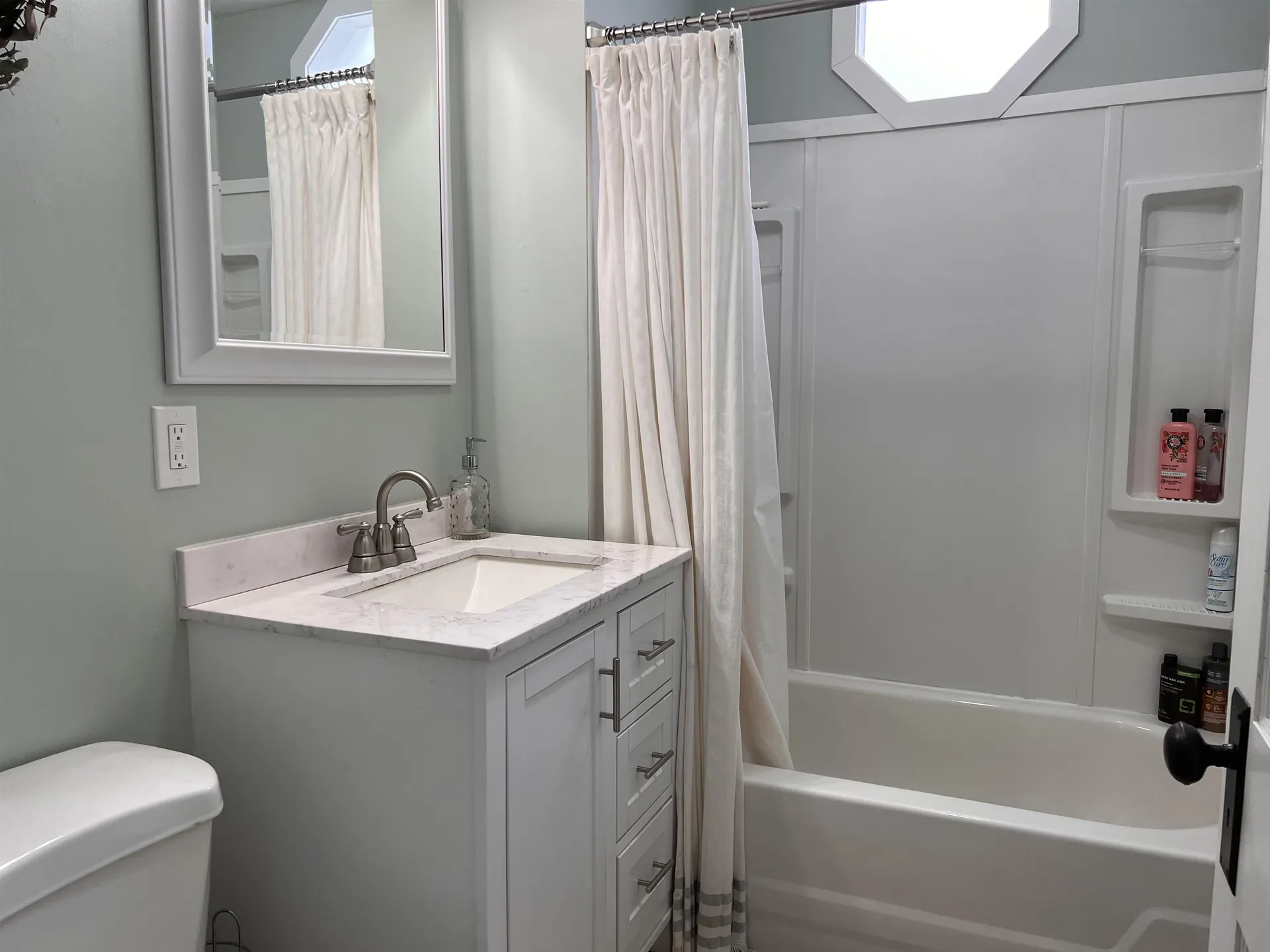 30 Grove Street Claremont NH 03743