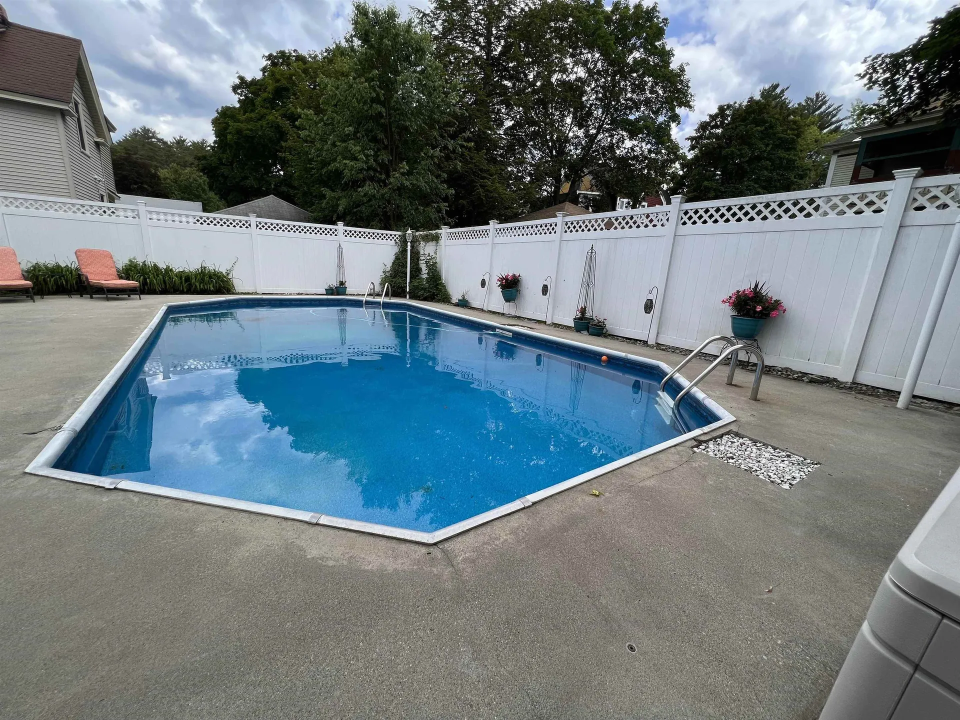 30 Grove Street Claremont NH 03743