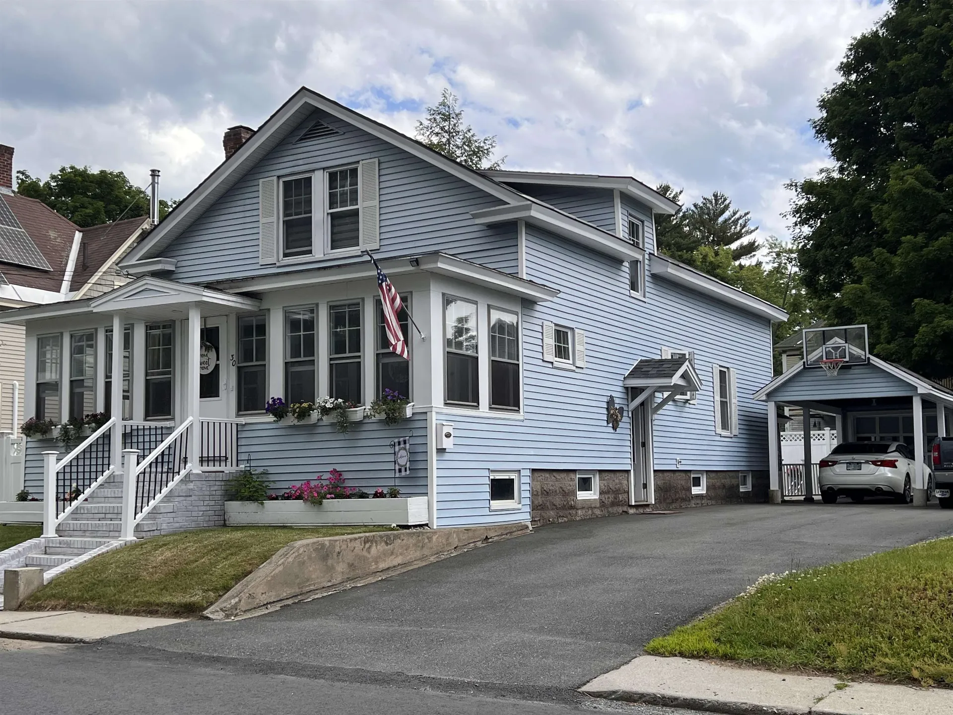 30 Grove Street Claremont NH 03743