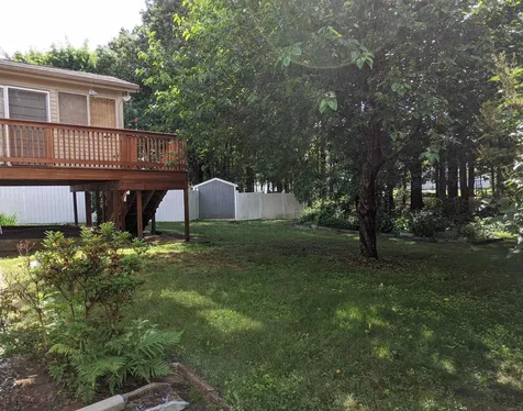 108 Ellingwood Street Manchester NH 03103-7076