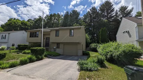 108 Ellingwood Street Manchester NH 03103-7076