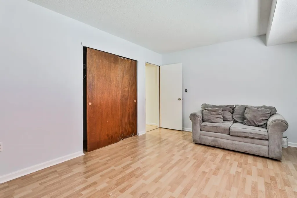 5 Blackstone Drive Nashua NH 03063