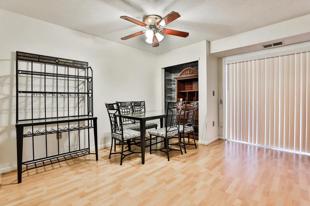 5 Blackstone Drive Nashua NH 03063