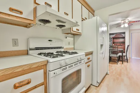 5 Blackstone Drive Nashua NH 03063