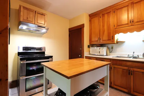 24 Fifth Avenue St. Johnsbury VT 05819
