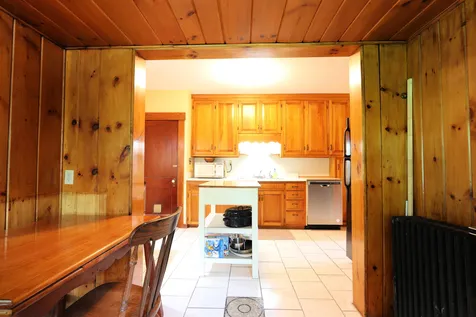 24 Fifth Avenue St. Johnsbury VT 05819