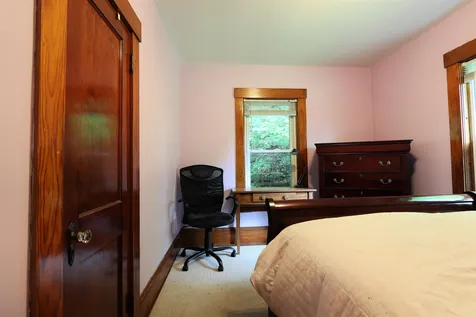 24 Fifth Avenue St. Johnsbury VT 05819